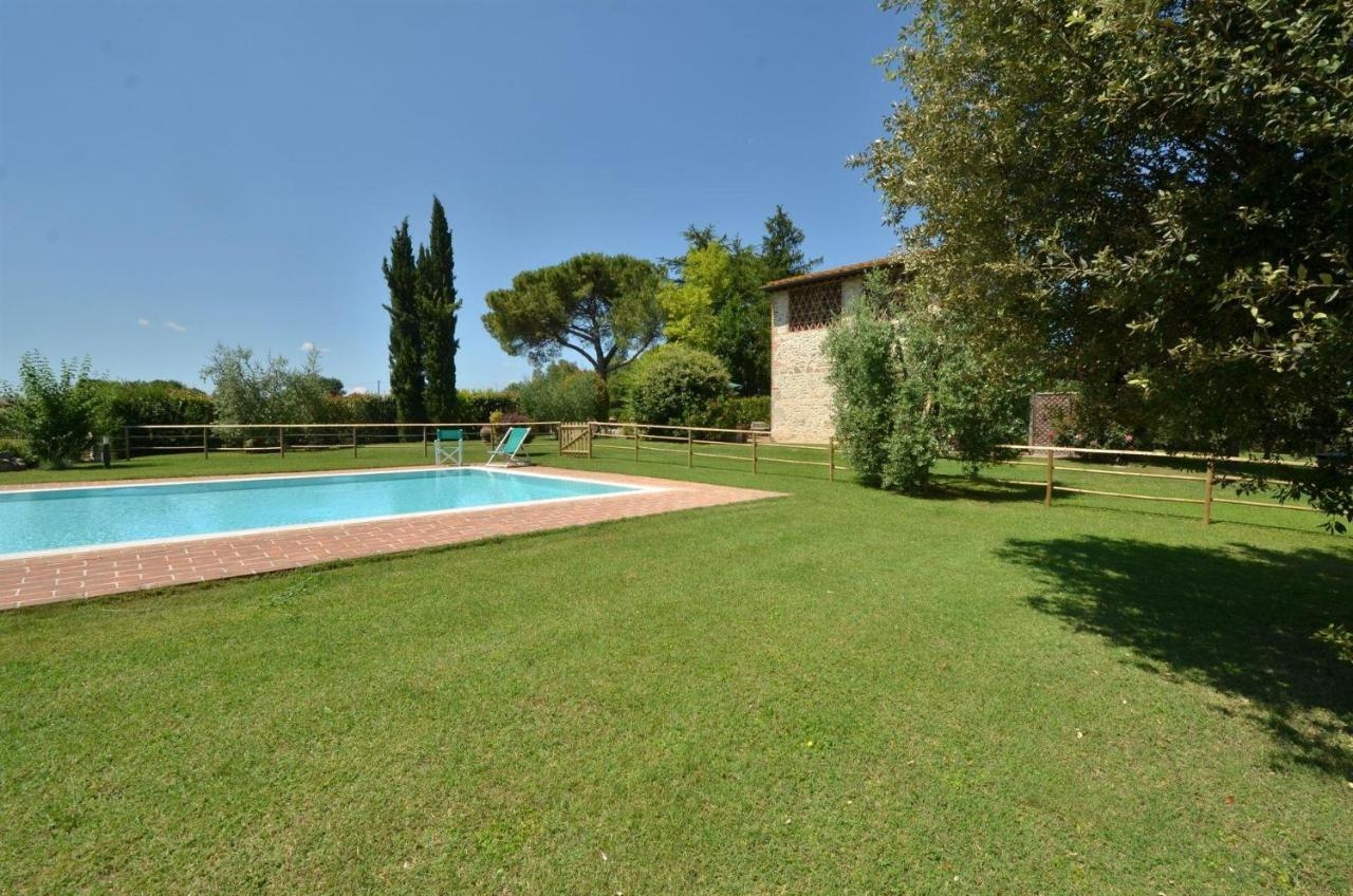 La Capannina Villa Le Grazie  Екстериор снимка