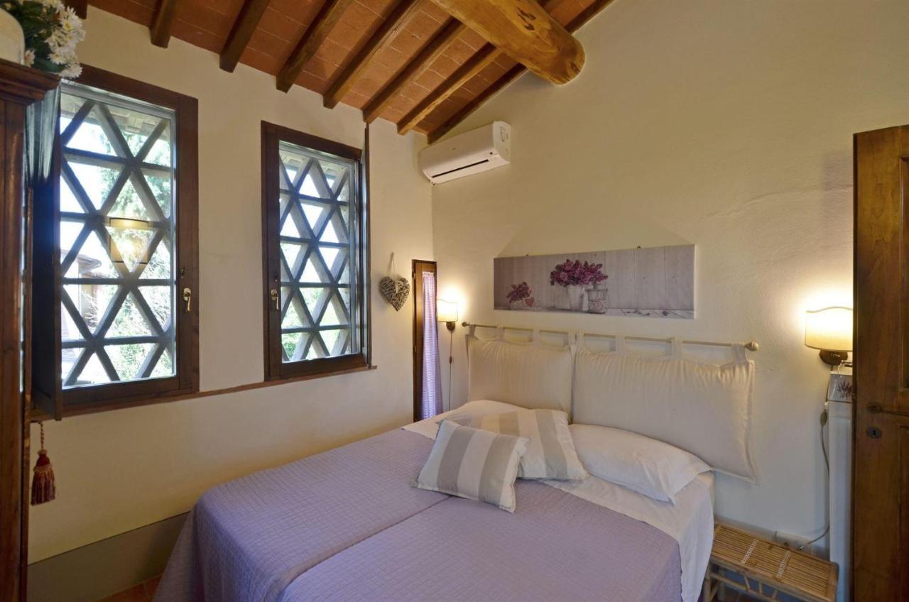 La Capannina Villa Le Grazie  Екстериор снимка